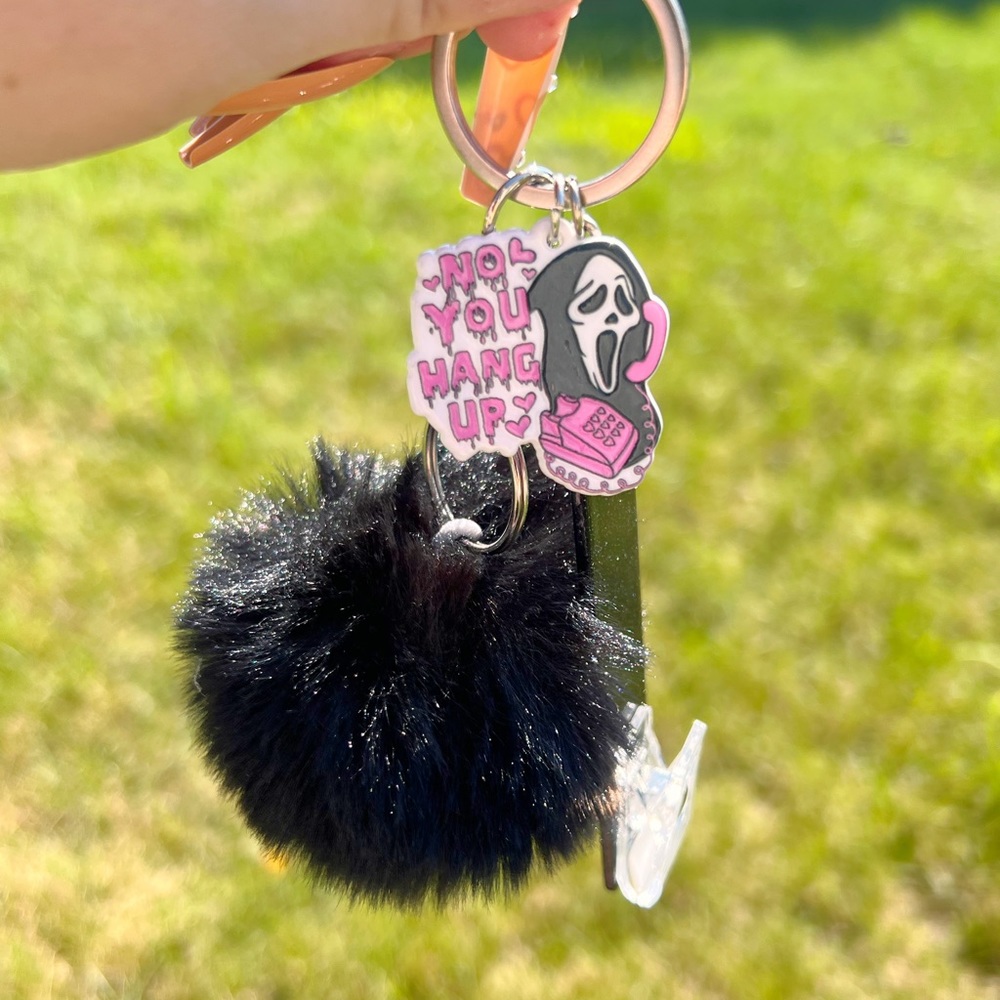 Card Grabbers Keychains - Picture 2 of 5